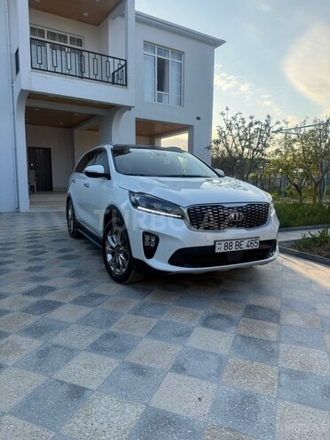 Kia Sorento-1