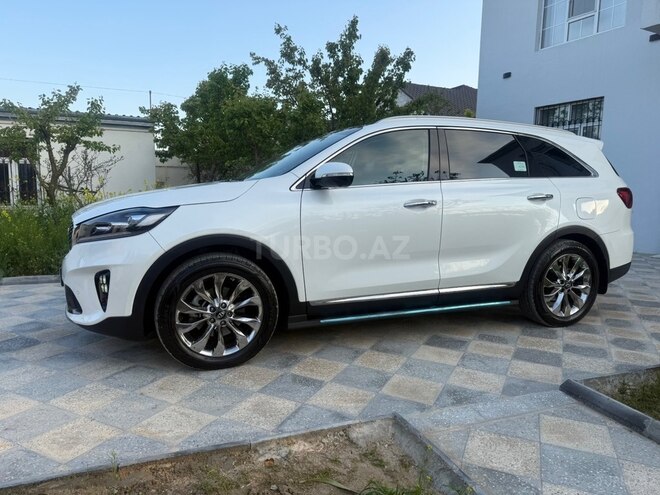 Kia Sorento-8