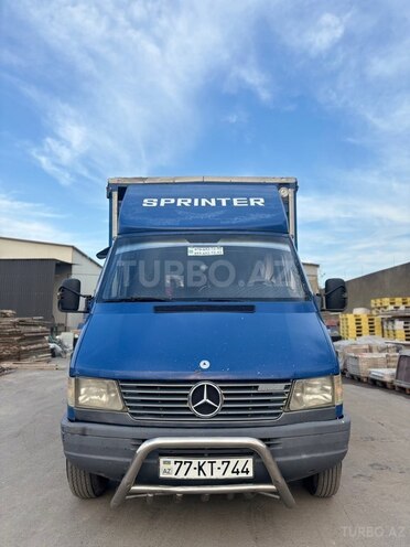 Mercedes Sprinter 412-1