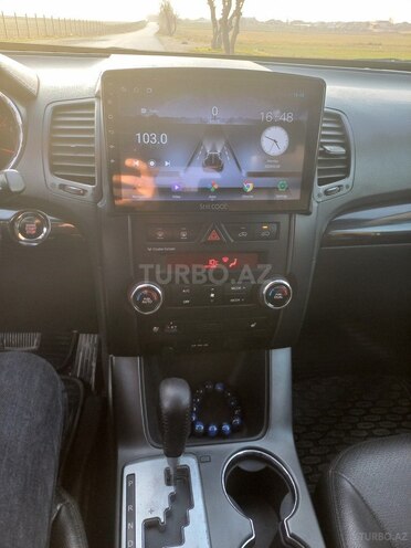 Kia Sorento-14