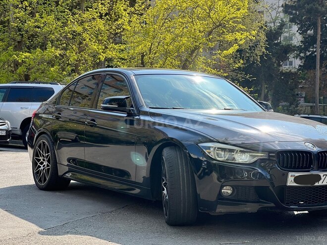 BMW 330e-5