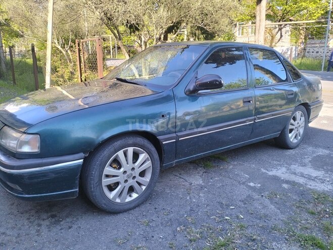 Opel Vectra-6
