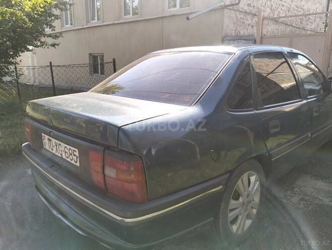 Opel Vectra-3