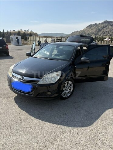 Opel Astra-2