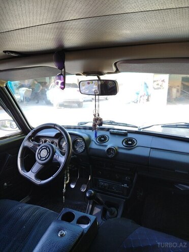 LADA (VAZ) 2106-7