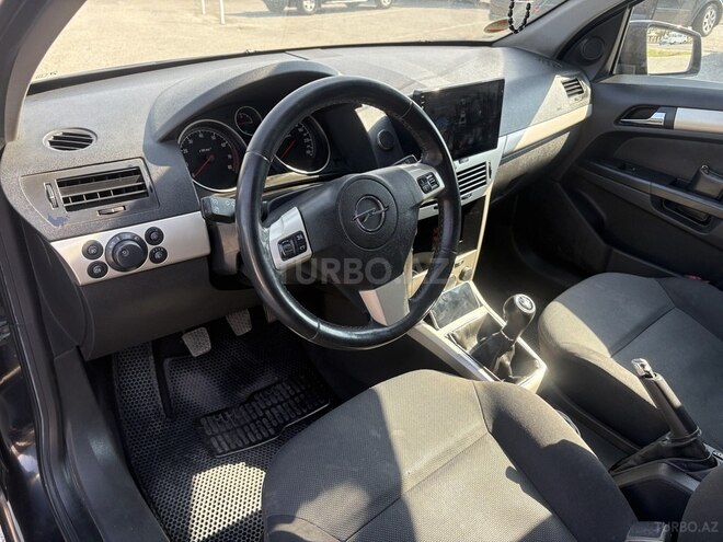 Opel Astra-10