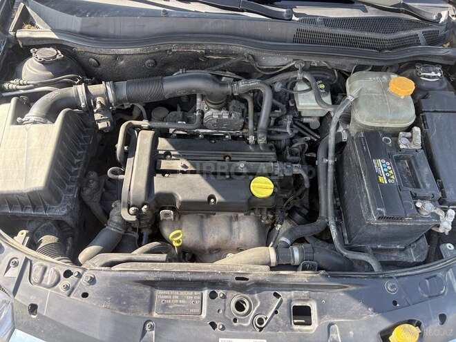 Opel Astra-13