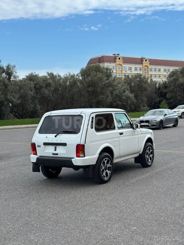 LADA (VAZ) Niva-5