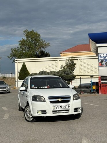 Chevrolet Aveo-2
