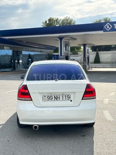 Chevrolet Aveo-12