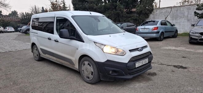 Ford Tourneo Connect-5