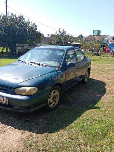Kia Sephia-5