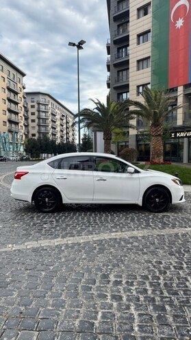 Nissan Sentra-3