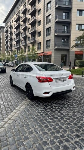 Nissan Sentra-6