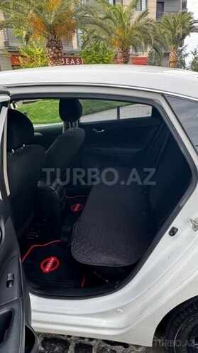 Nissan Sentra-7