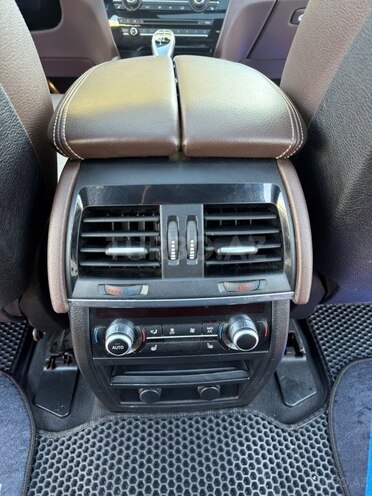 BMW X5-12