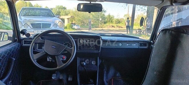 LADA (VAZ) 2107-3