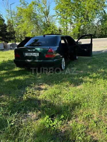 Mercedes C 180-7