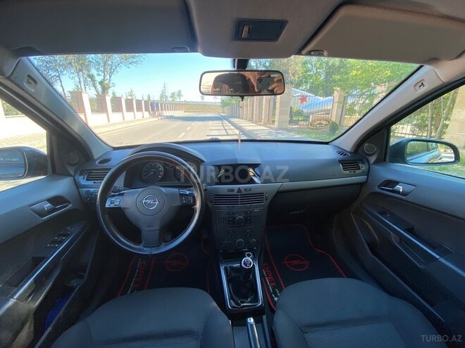 Opel Astra-13