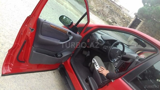 Mercedes A 160-6