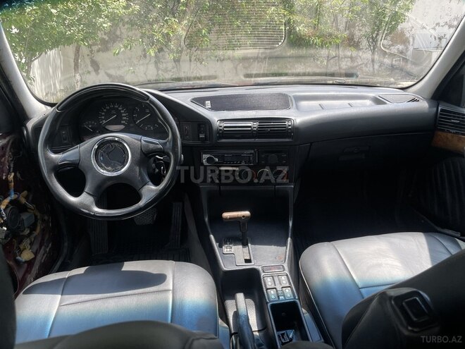 BMW 520-12