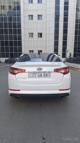 Kia Optima-5