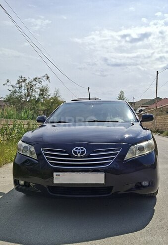 Toyota Camry-1