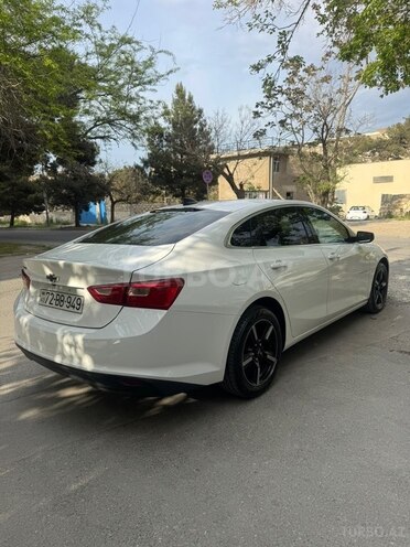 Chevrolet Malibu-6