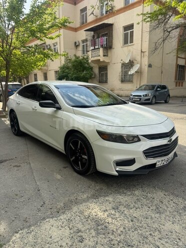 Chevrolet Malibu-8
