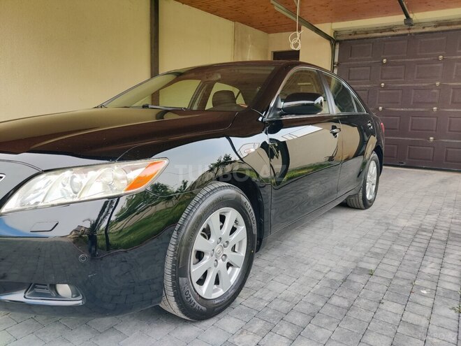 Toyota Camry-6