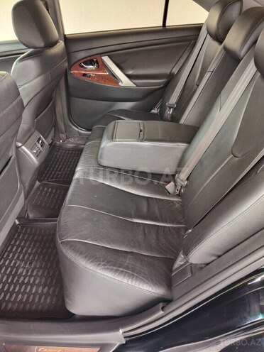 Toyota Camry-11