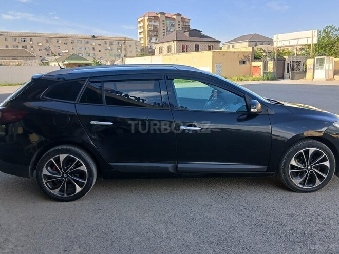 Renault Megane-5