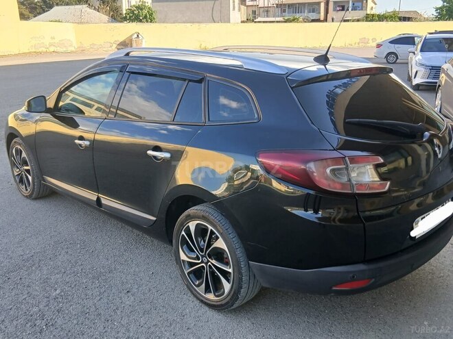 Renault Megane-6