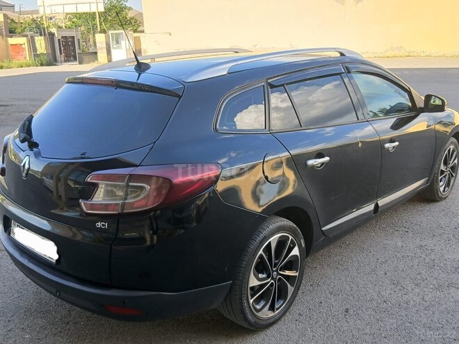 Renault Megane-7