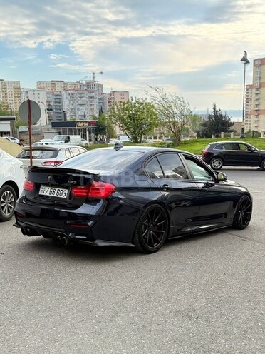 BMW 330-4