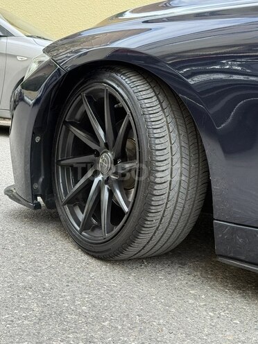 BMW 330-14
