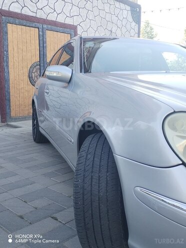 Mercedes E 220-9