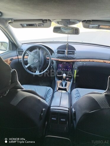 Mercedes E 220-6