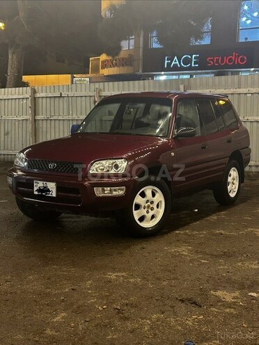 Toyota RAV4-2