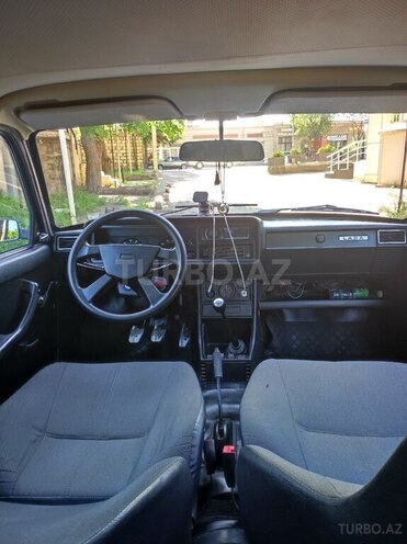 LADA (VAZ) 2107-21