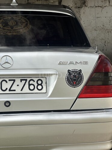 Mercedes C 240-10