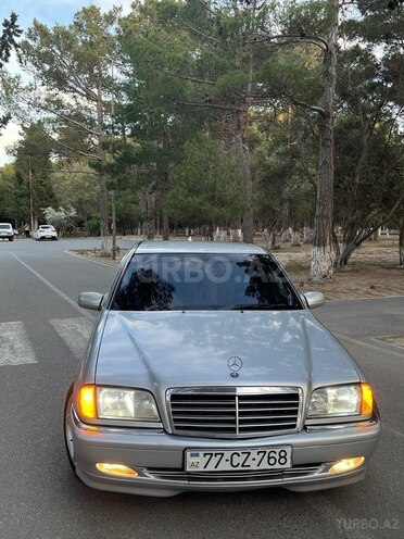 Mercedes C 240-9