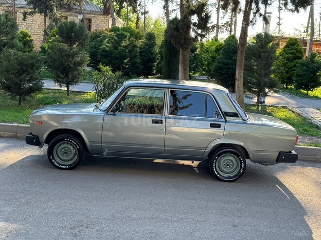 LADA (VAZ) 2107-8