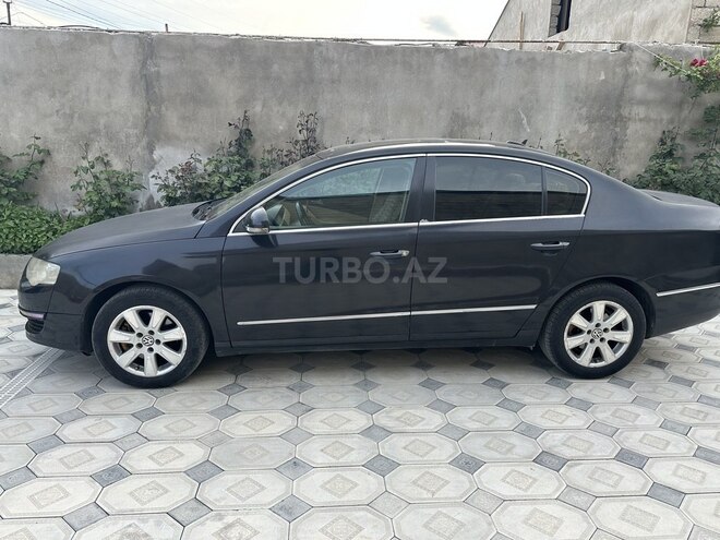 Volkswagen Passat-2