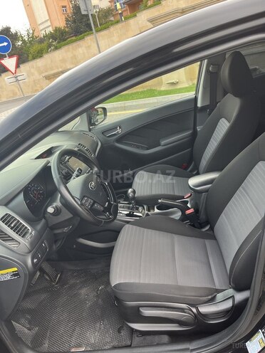 Kia Forte-4