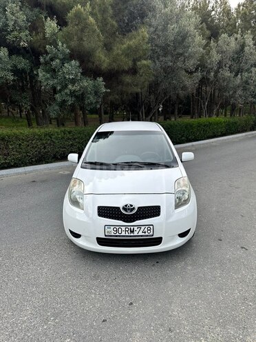 Toyota Yaris-4