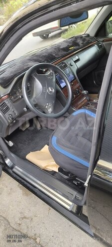 Mercedes E 270-14