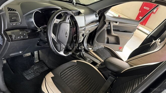 Kia Sorento-7