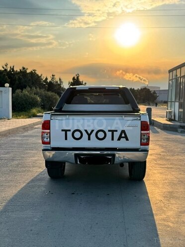 Toyota Hilux 2012, 315,500 km - 2.5 l - Sumqayıt