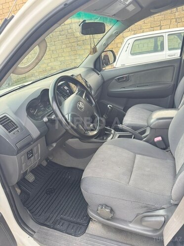 Toyota Hilux 2012, 315,500 km - 2.5 l - Sumqayıt